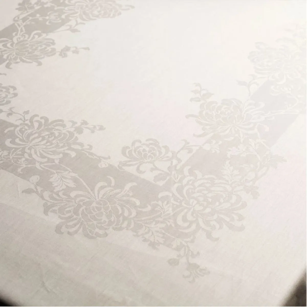 Chrysanthemum Double Damask Irish Linen Napkin