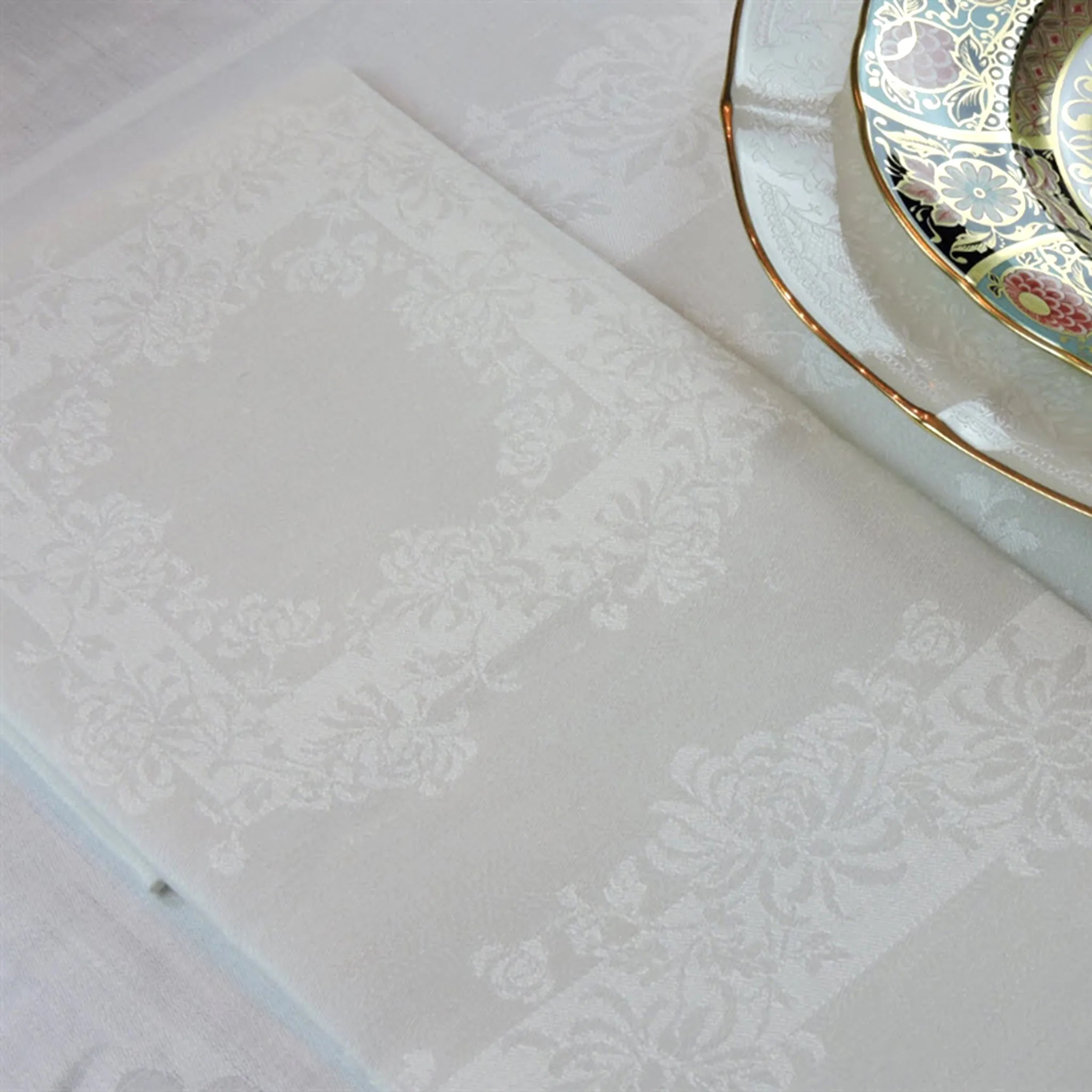Chrysanthemum Double Damask Irish Linen Napkin